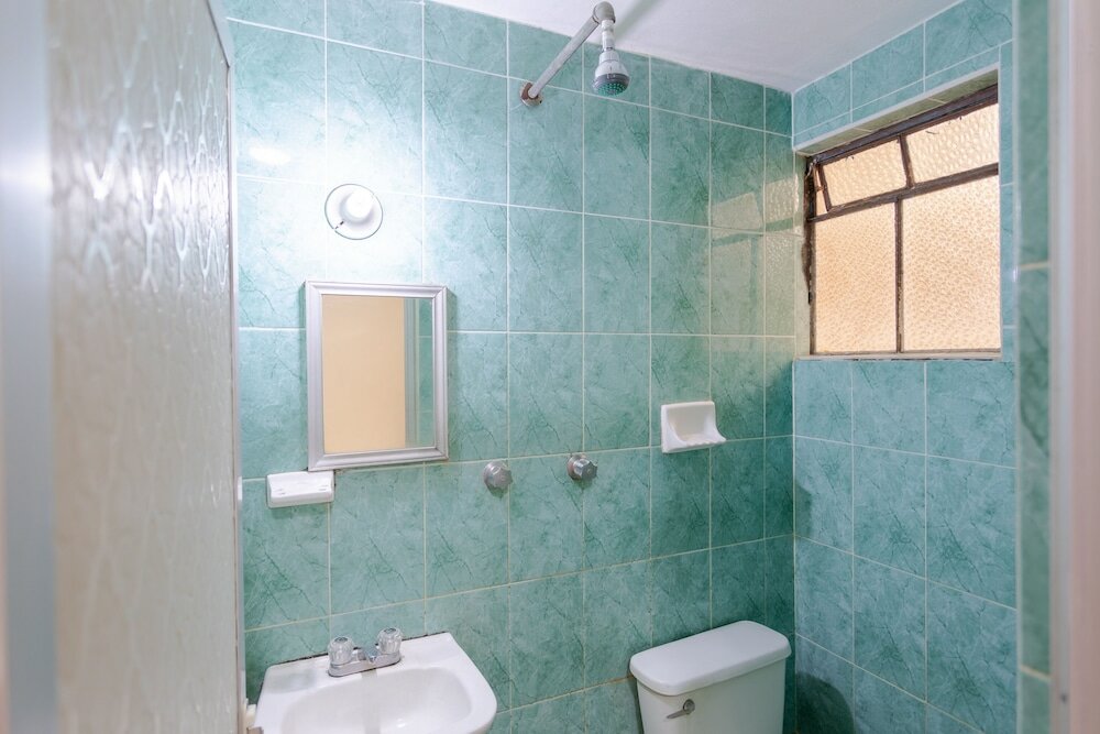 Фото Oyo Hotel Emperador, Oaxaca