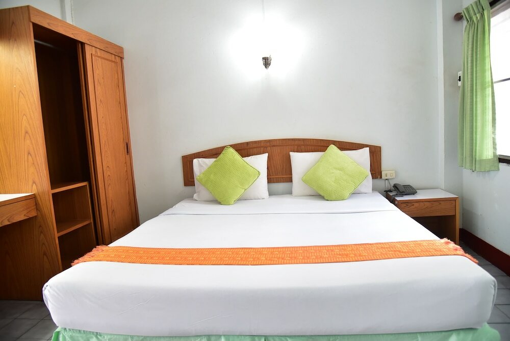 Фото Dragon Boutique Apartment