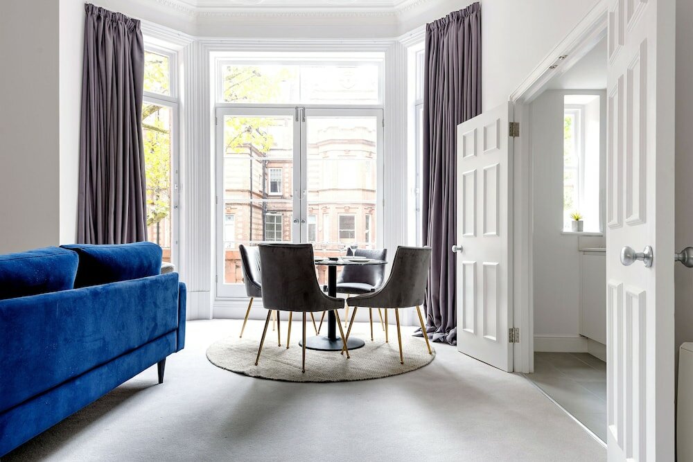 Фото 3 Sloane Gardens by UnderTheDoormat