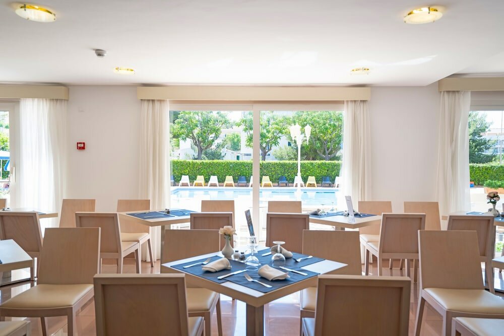 Фото Hotel Thb Dos Playas - Adults Only