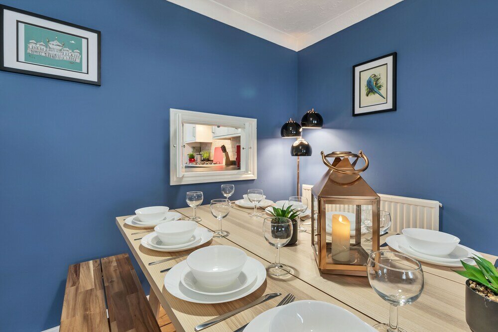 Фото Seabright Townhouse by My Getaways Parking for one car