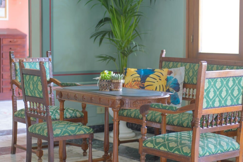 Фото Palace Hotel Domus Mea