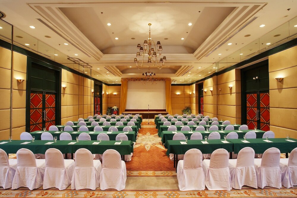 Фото Centara Hotel Hat Yai