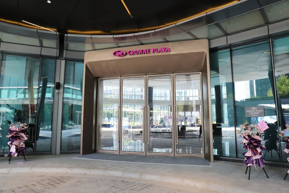 Фото Crowne Plaza Shanghai Hongqiao