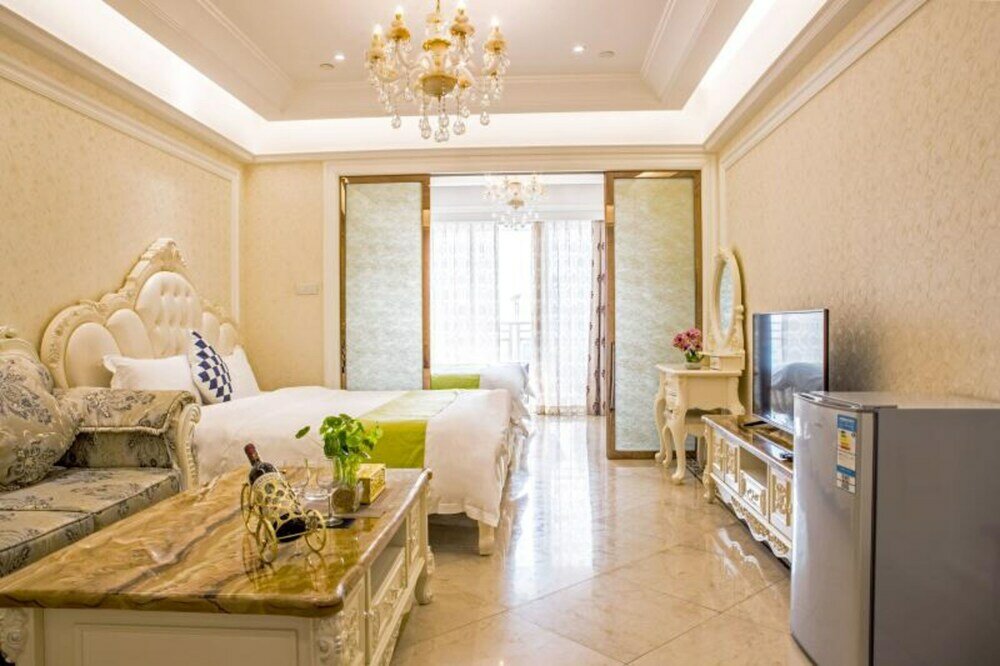 Фото Ruide Apartment Wanyi Plaza Branch