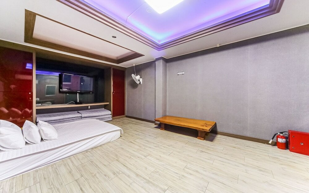 Фото Busan Gwangalli Q