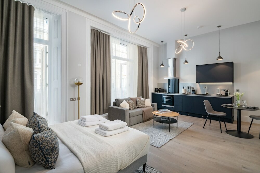 Фото 2 Queensberry Place by Stayo