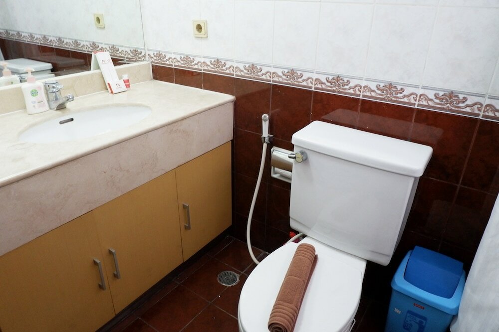 Фото 3BR Apartment at Sudirman Condominum Tower By Travelio