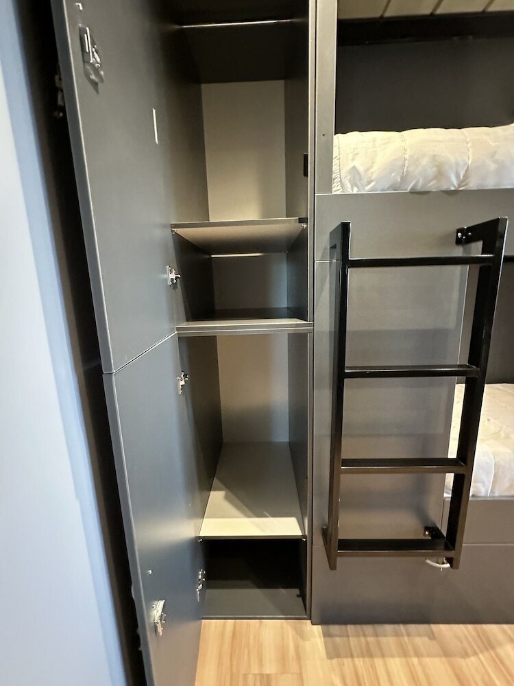 Фото Mons Hostel