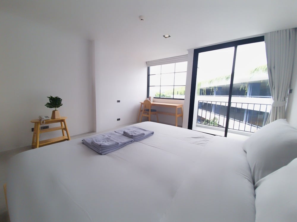 Фото Tassana Place Boutique Hotel Bansuan