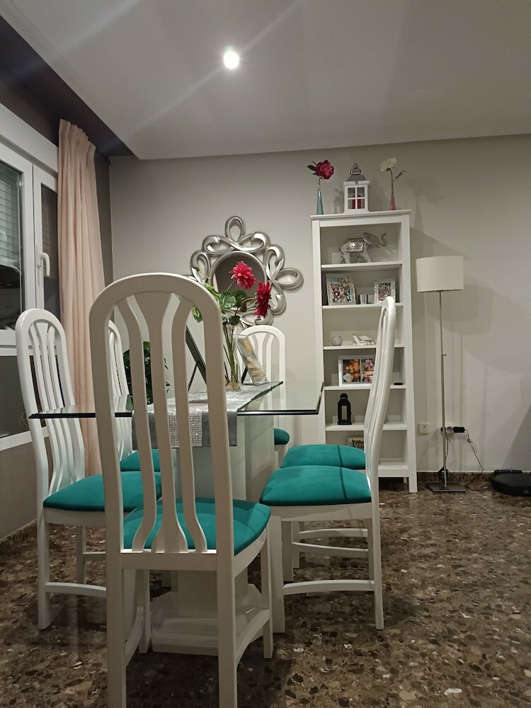 Фото Acogedora y familiar casa EN L'Olleria