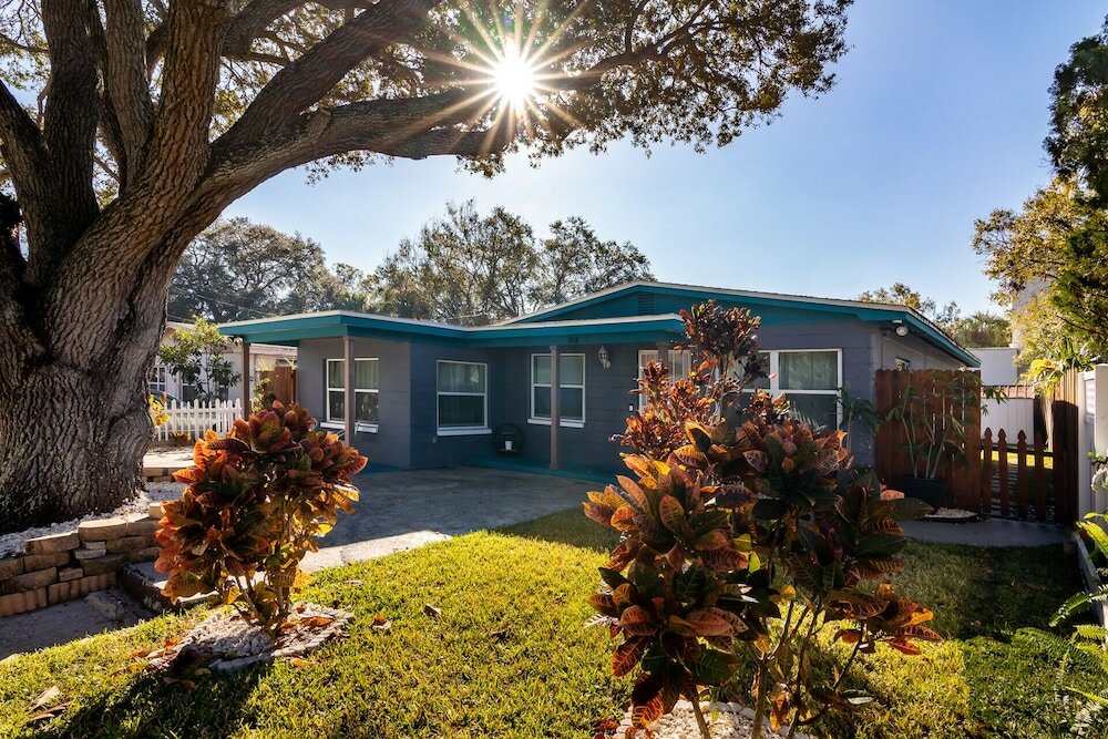 Фото A Getaway on Walnut