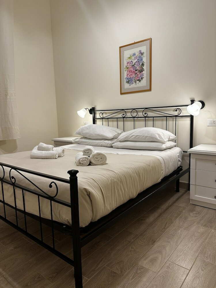 Фото Domo Achenza Guesthouse