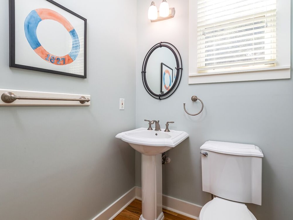 Фото 2nd To None