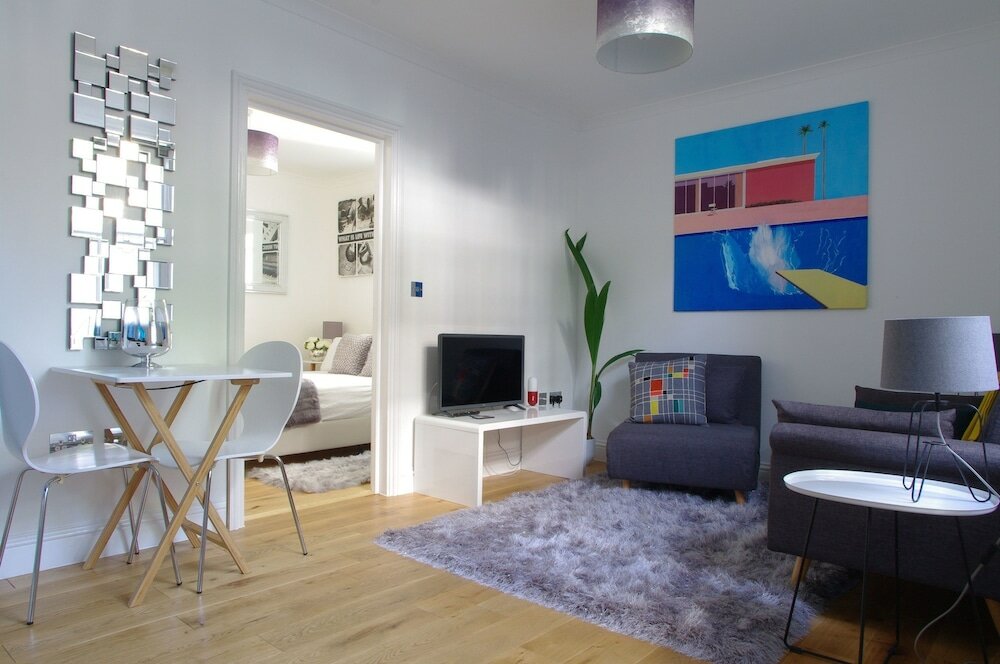 Фото The London Agent Chelsea Peaceful