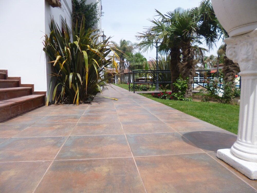 Фото Hotel Garden House