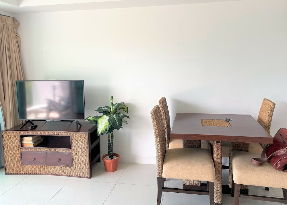 Фото Apartment at Kata Ocean View by Lofty