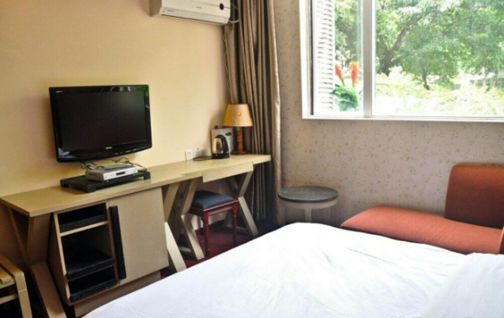 Фото Miya Hotel Guangzhou Shahe Branch