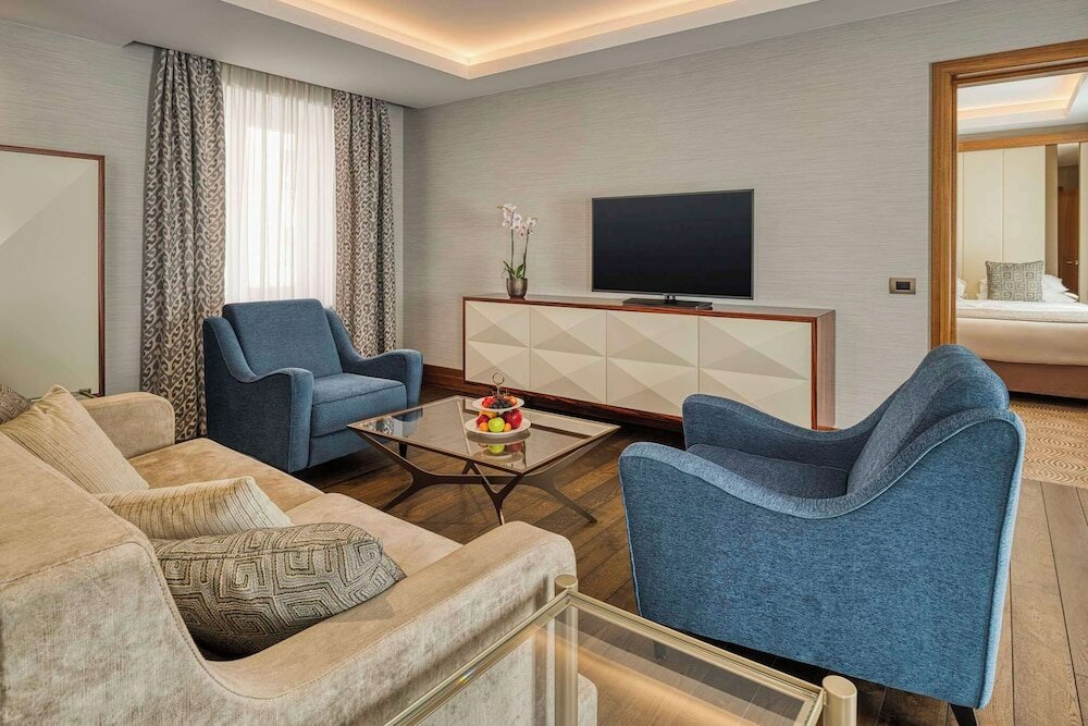 Фото Grand Hotel Kempinski