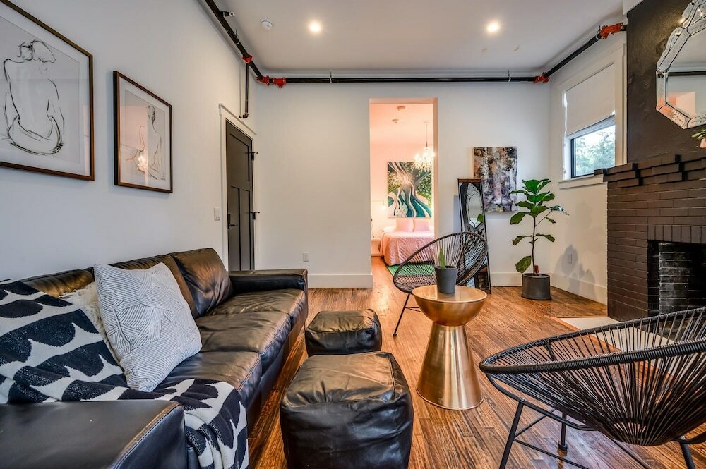 Фото Adina - Suite 103