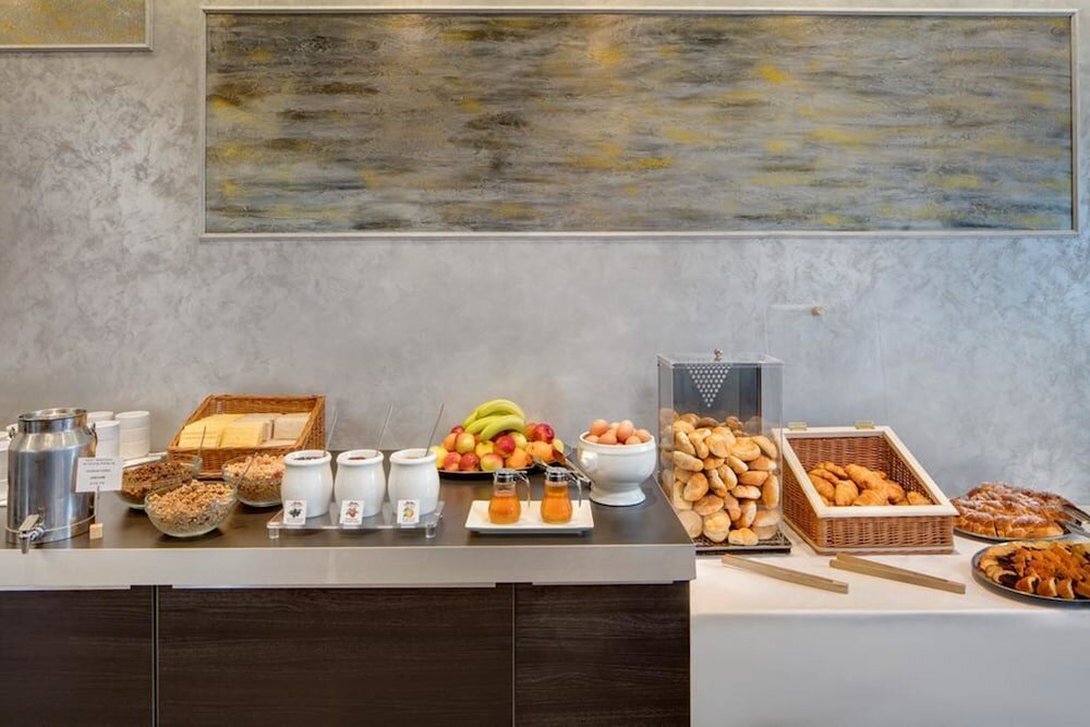 Фото Amedia Express Prag, Trademark Collection by Wyndham