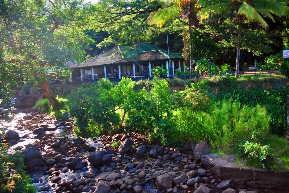 Фото Belihuloya Rest House