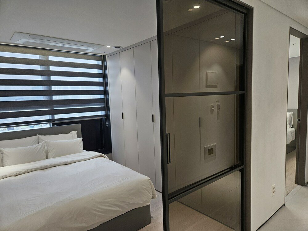 Фото Hotel the Designers Lyj Suite Yeoksam