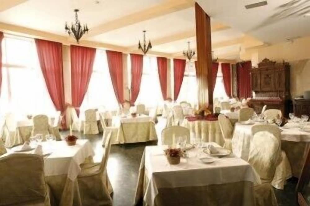 Фото Insignia Hotel Del Val