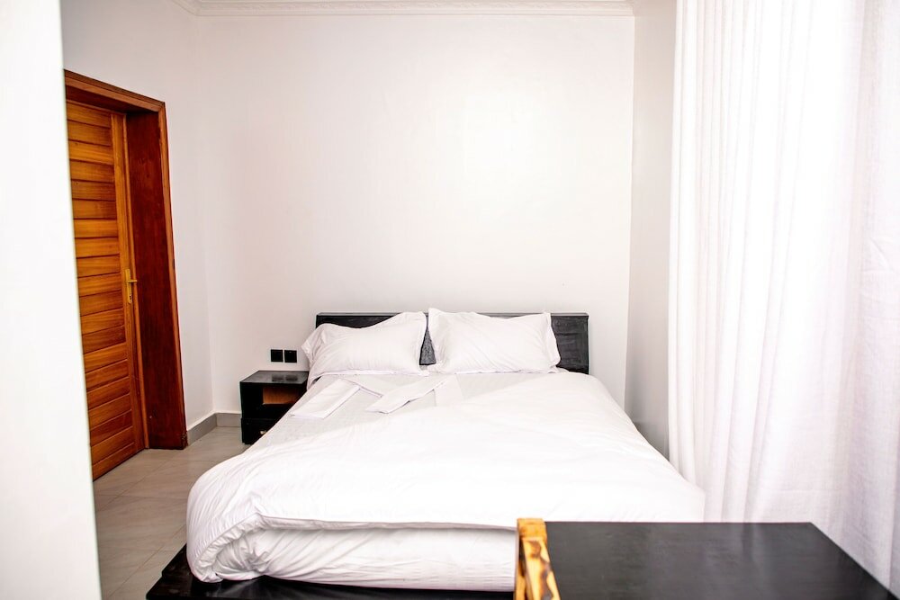 Фото Senita Bed and Breakfast