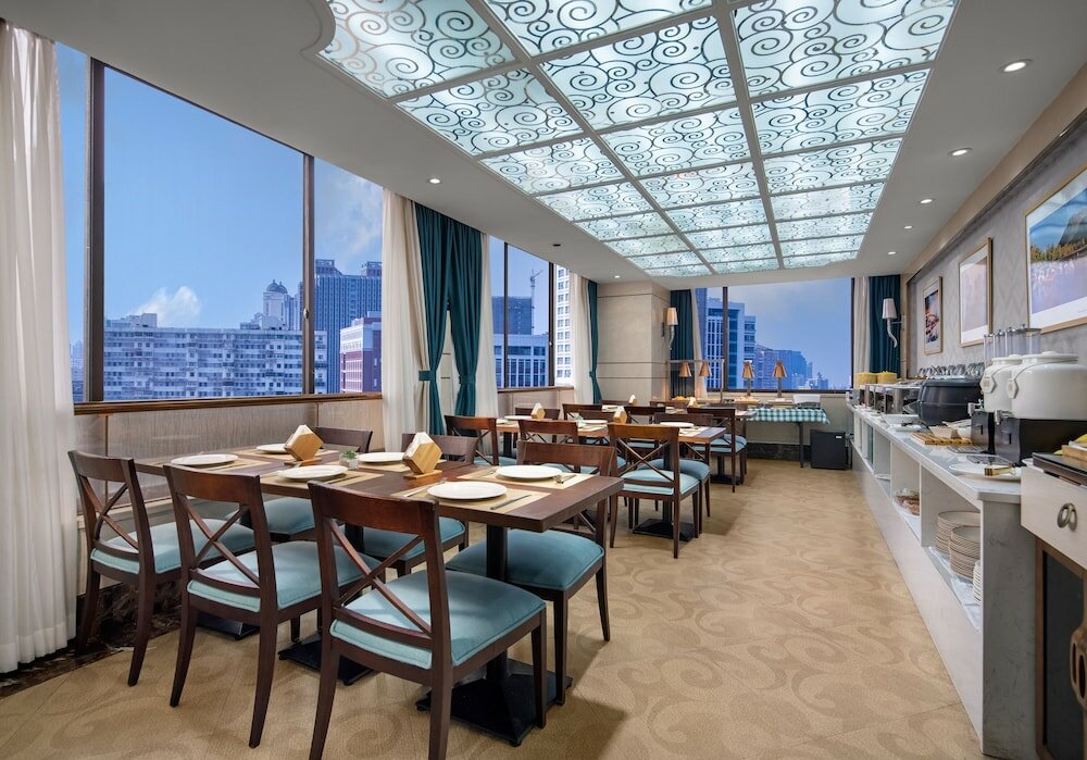 Фото Kaiserdom Hotel Guangzhou Ouzhuang