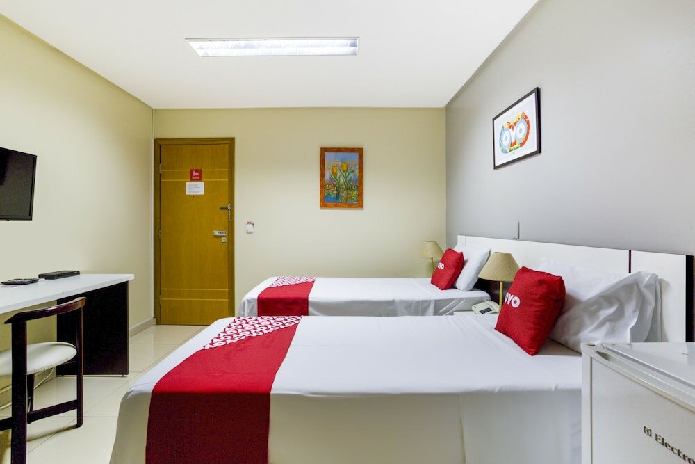 Фото Oyo Hotel VIA Universitária, Maracanã