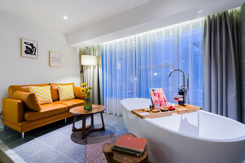 Фото Hexi Boutique Hotel Chengdu