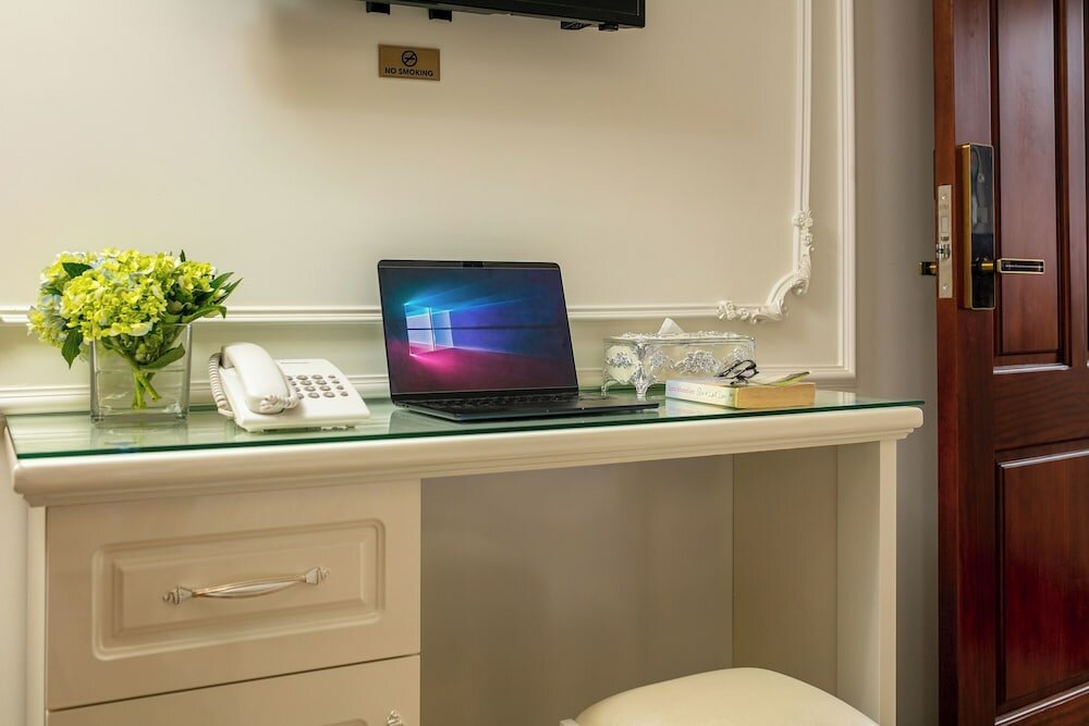 Фото Tunger Grand Hotel