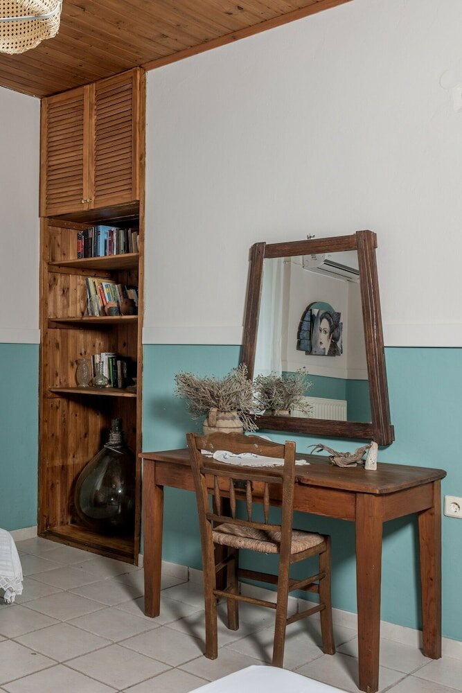 Фото Amnisiades Apartments