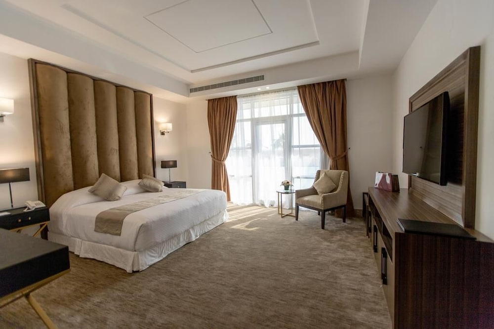 Фото Al Ammariah Hills Resort