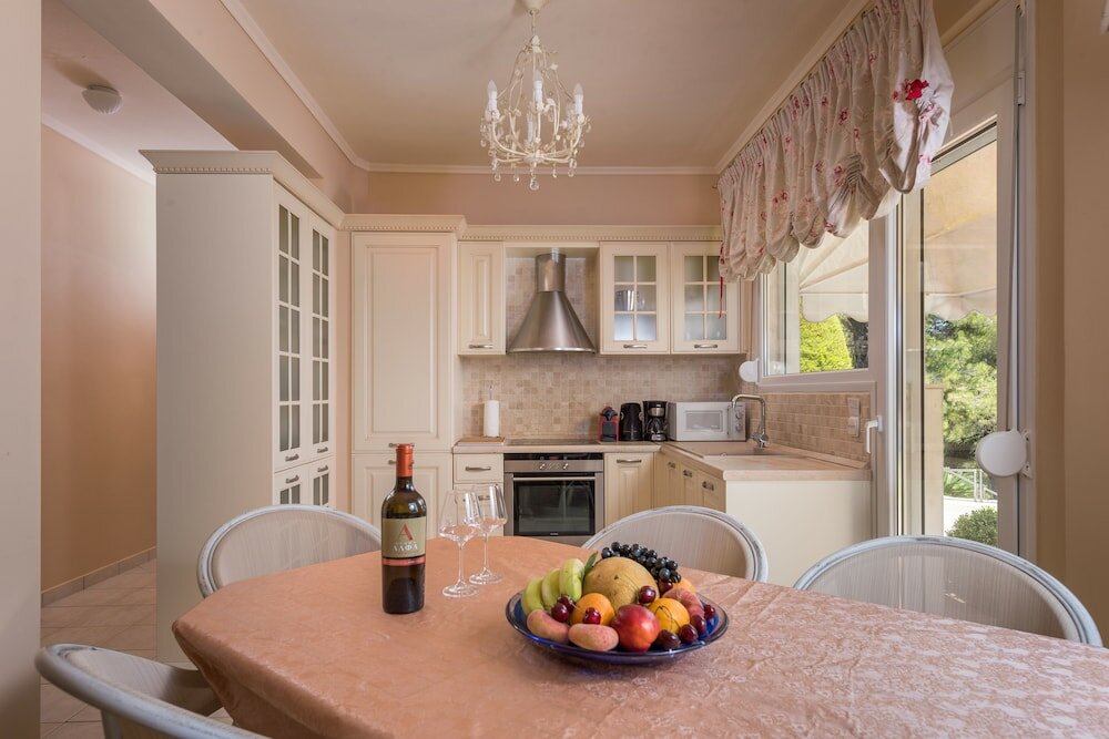 Фото Villas F & B Summer Collection - Aegean Residence