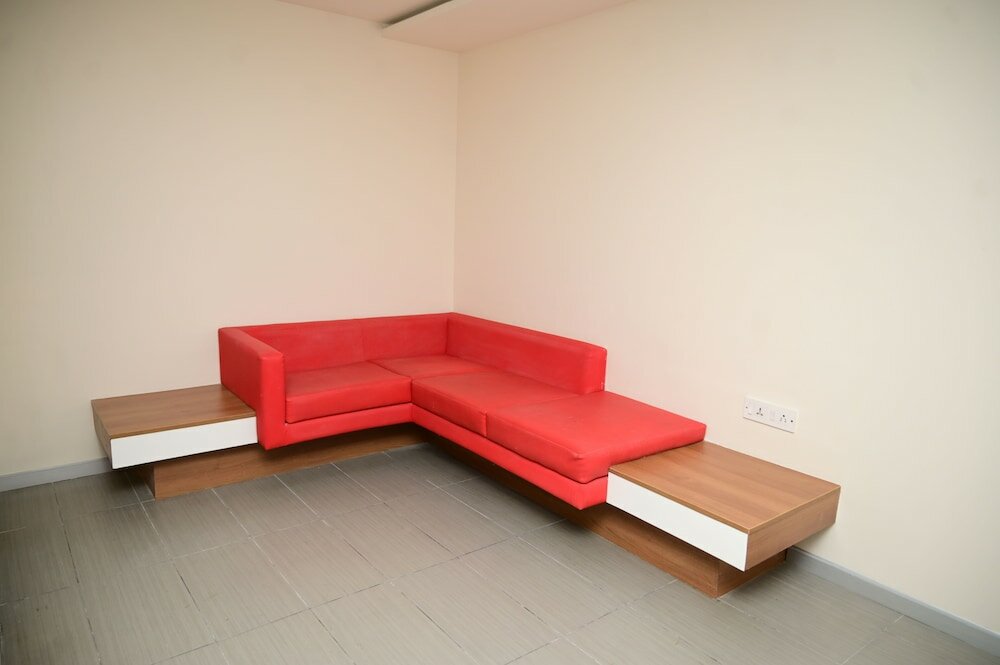 Фото Icon Select by Bhagini