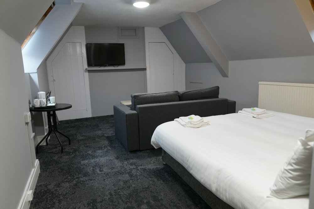 Фото Royal Hotel Kettering