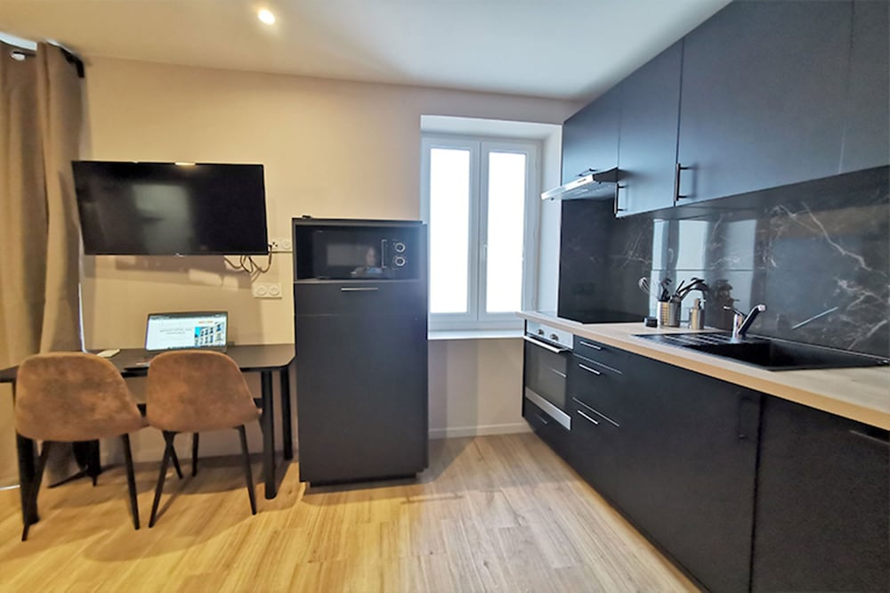 Фото Appart Hotel SPA Perpignan