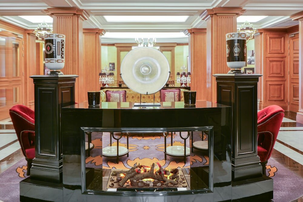 Фото Maison Astor Paris Curio Collection by Hilton