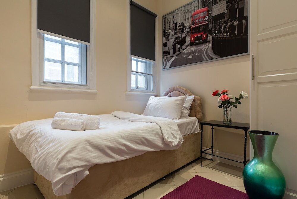 Фото 5-bedroom Next to Selfridges