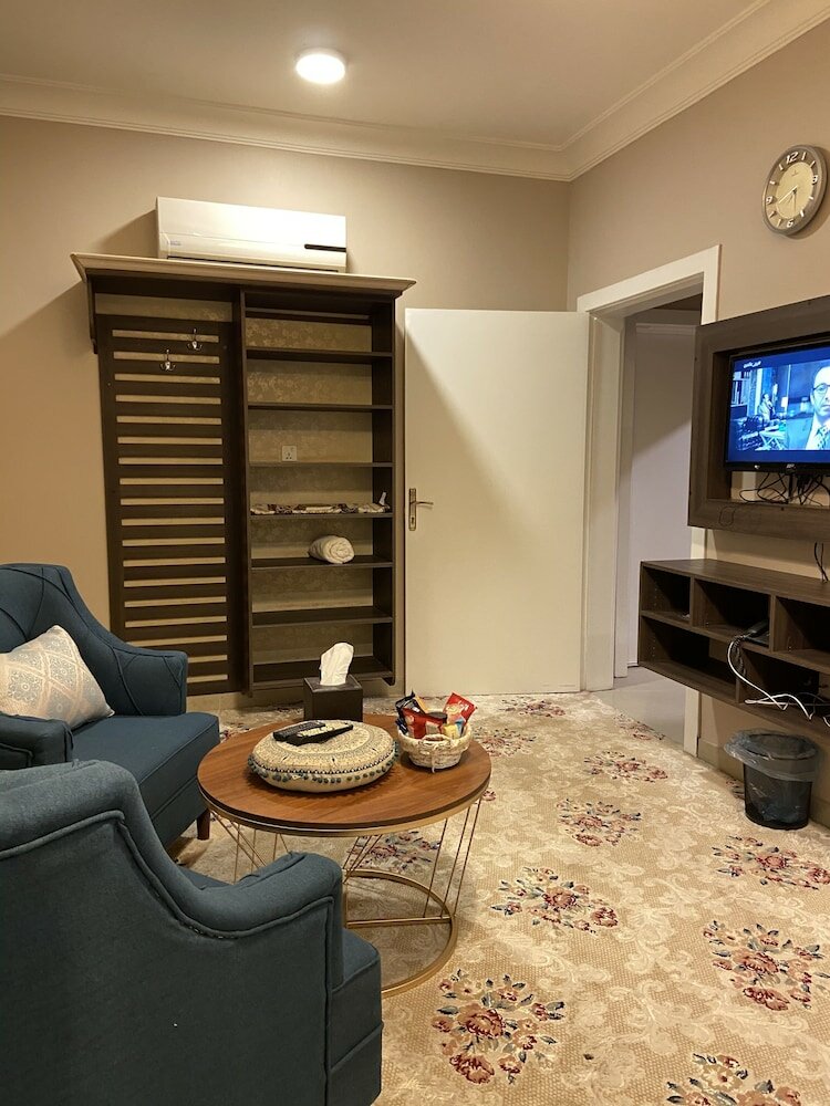 Фото Bq Hotel Suites