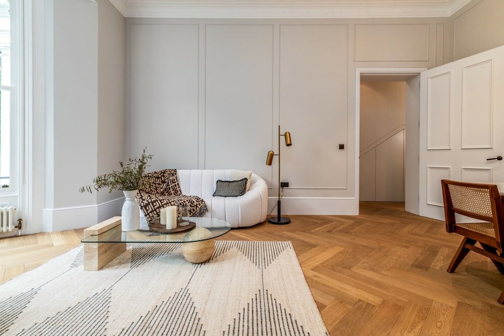 Фото Modern Apartment Near Central London