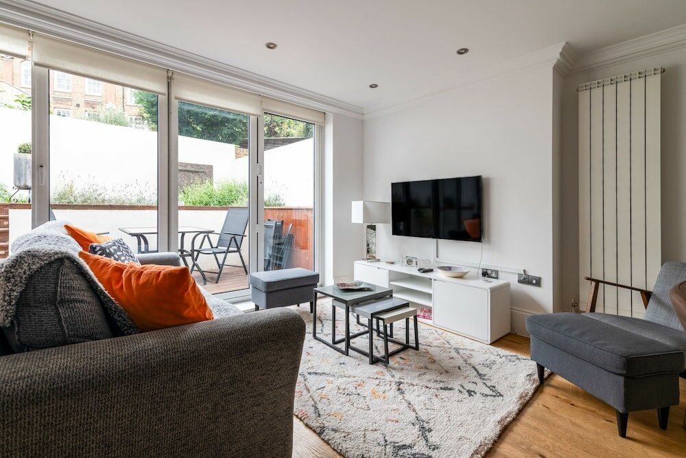 Фото Gorgeous Kentish Town Flat