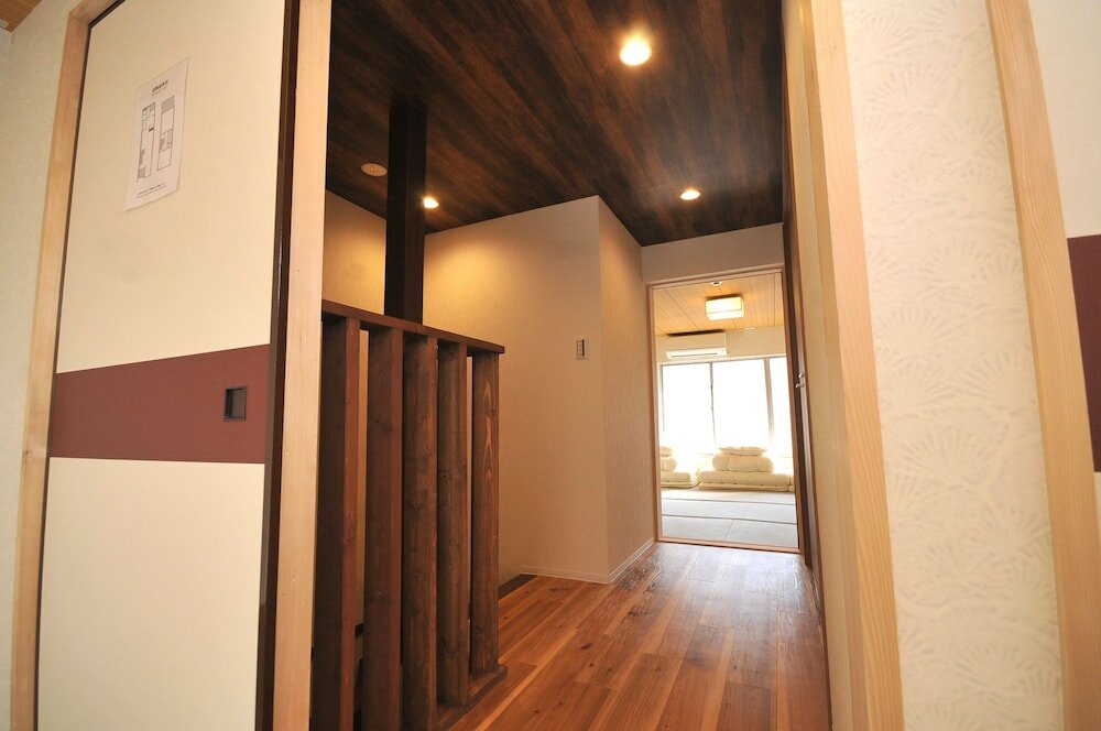 Фото Condominium House in Osaka Shin-Fukae