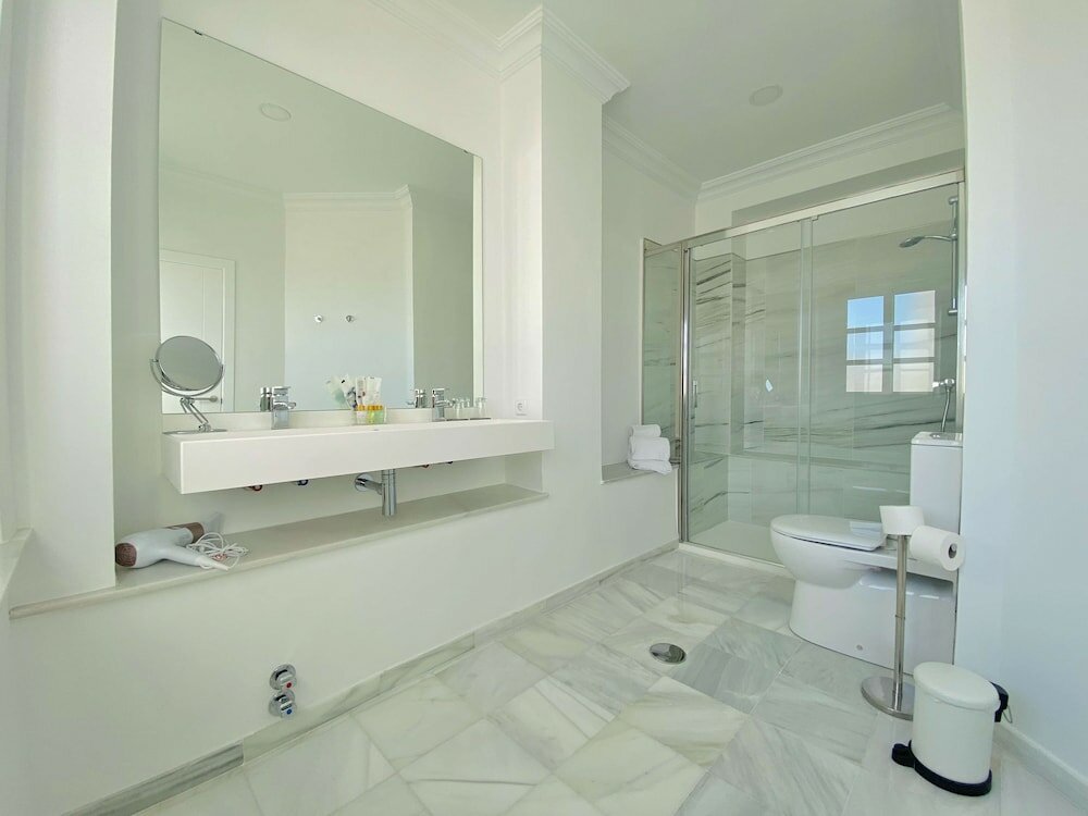 Фото Hotel Las Cortes De Cádiz