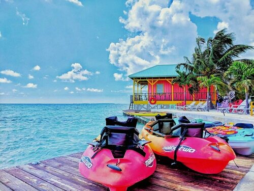 Гостиница King Lewey's Island Resort