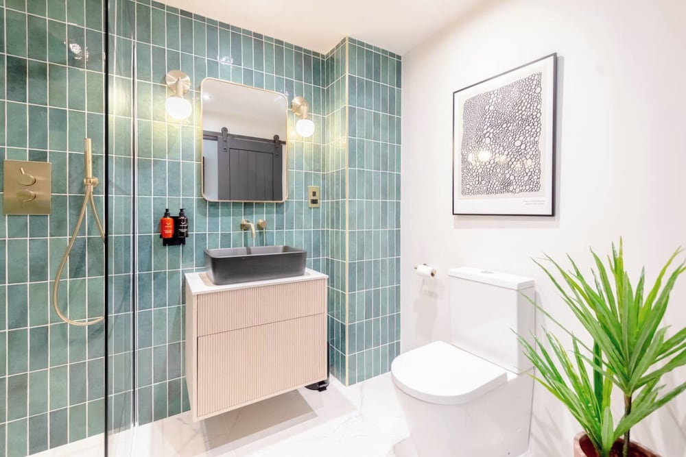 Фото Contemporary Elegance - 2bd Flat, Clapham!