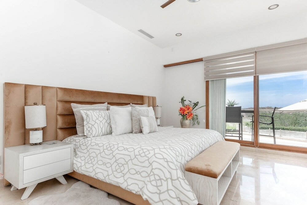 Фото Gorgeous estate in Puerto Los Cabos golf and beach community