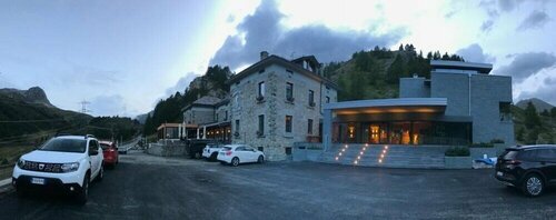 Гостиница Re delle Alpi